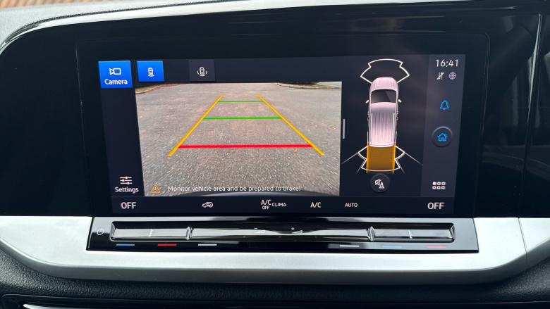 Ford Transit Connect 250 L2 Petrol 1.5 EcoBoost PHEV 150 Limited Van Auto